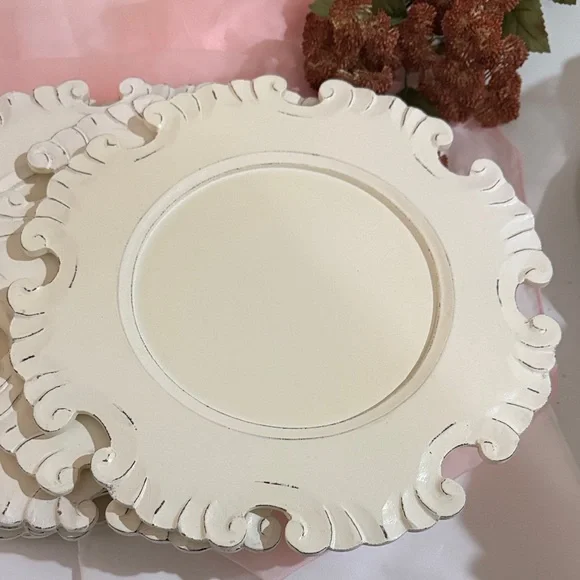 Pier 1  6# Cream plate charger