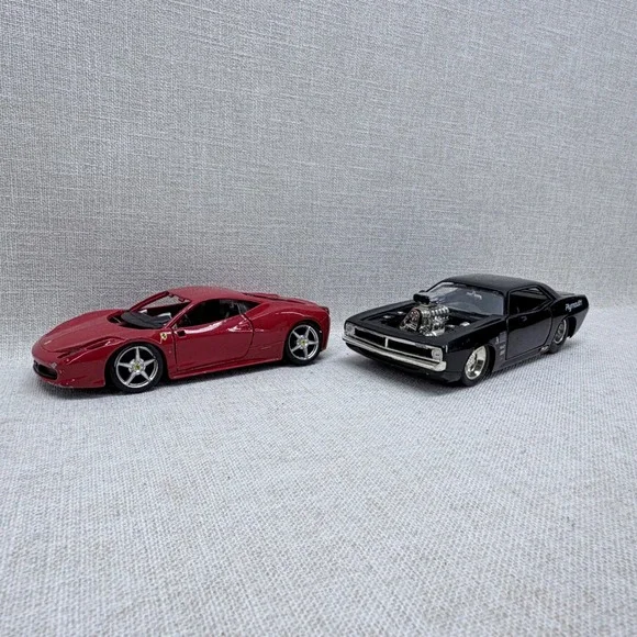 Jada 1970 Plymouth Hemi Cuda & Maisto Ferrari 458 Italia 1/24 Diecast Car Lot