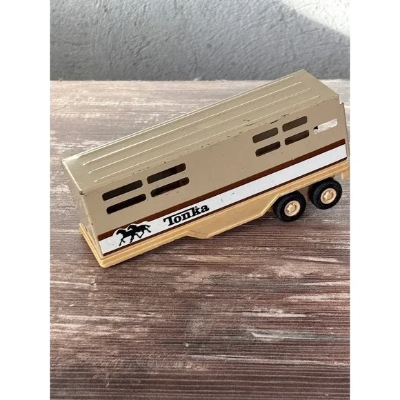 Vintage Tonka Steel Horse Trailer Toy Metal Beige Brown‎ Kids Play Vehicle