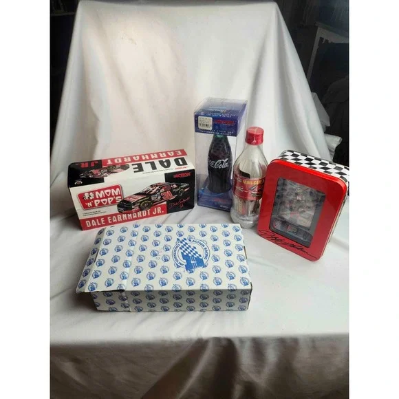 VTG NASCAR Lot Action Racing Dale Jr Mom n Pops Jeff Gordon Diecast Collectible