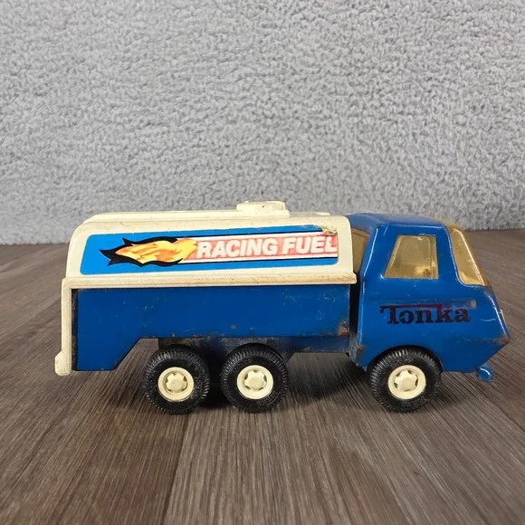 Vintage Tonka Racing Fuel Tanker Truck Pressed Steel Blue White Model 55010 6