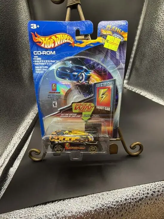 2001 Hot Wheels Planet Hot Wheels Electrical Energy Car with CD-ROM