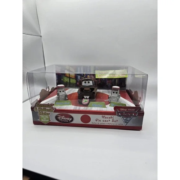 Pixar Cars 2 Disney Store Wasabi Die-Cast Set Screamin' Hollerin' Mater New Box