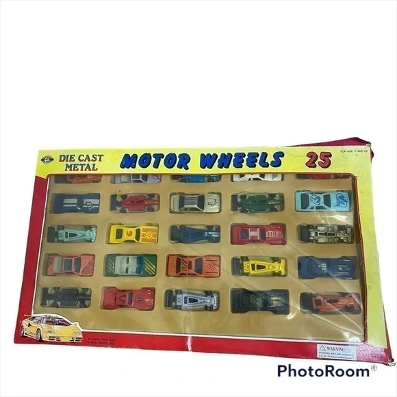 Vintage Motor Wheels Die Cast Metal Cars NWT 25 Kids Toy