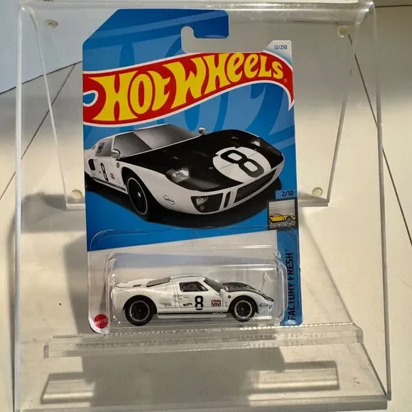 HOT WHEELS 2024 FORD GT40 WHITE FACTORY FRESH 12/250 HTC51