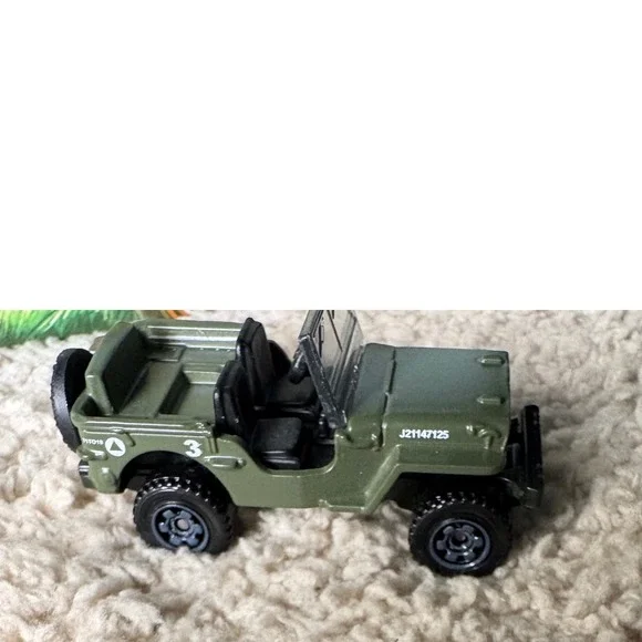 Matchbox Willys Jeep Military 4x4 Olive Drab Green Diecast Car 1:64 Scale R0469