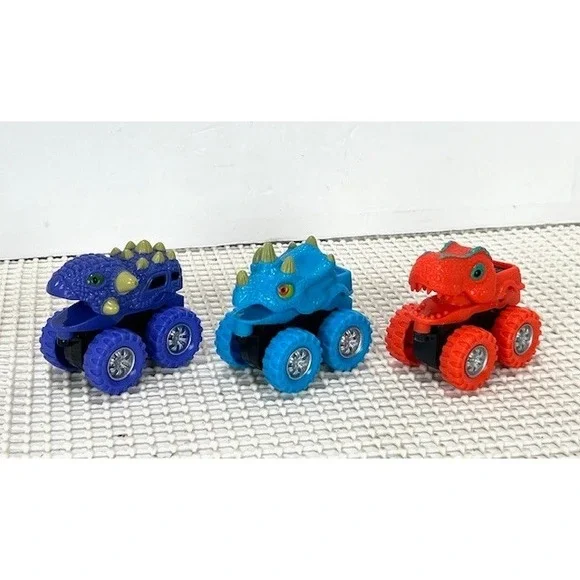 Lot‎ Of 3 Dinosaur Head  Monster Trucks