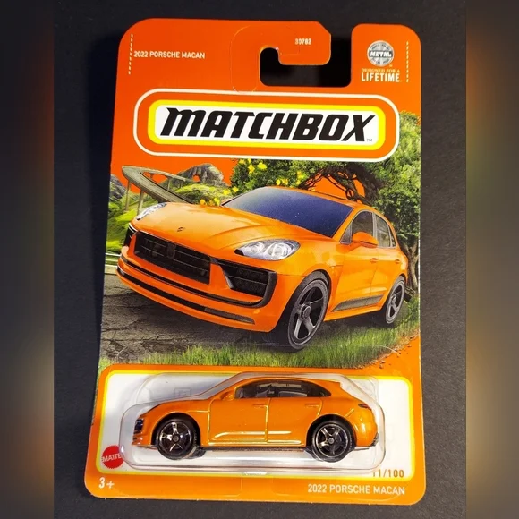 2022 Porsche Macan Matcbox