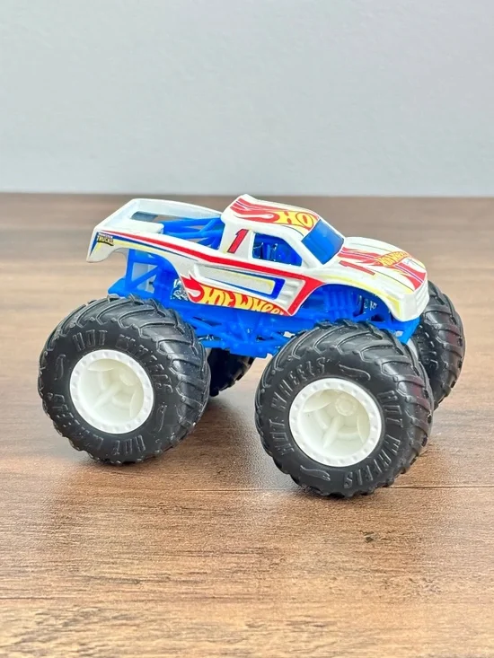 Hot Wheels Monster Truck Die Cast 1:64 #1 Racing Team Red White Blue Yellow Toy