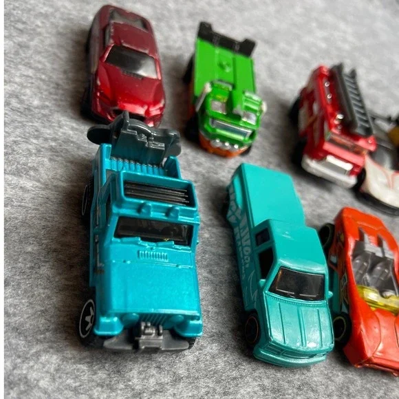 Lot of 12 Toy Cars‎ Hot Wheels Thomas Friends Matchbox Fire Truck Crane Tanker