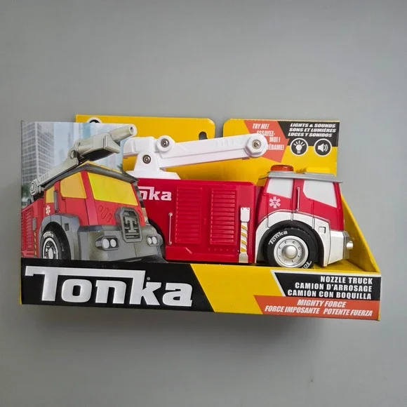 Tonka Mighty Force Nozzle Truck Fire Engine Red Lights and‎ Sounds 06624YL NEW