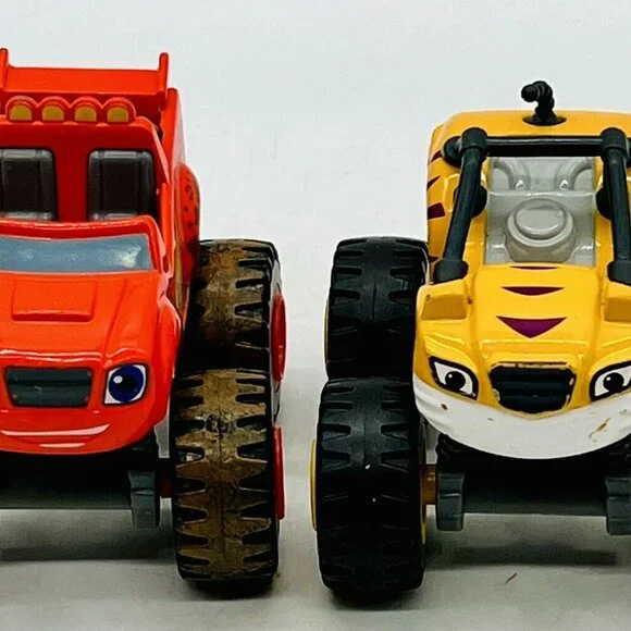 Blaze and the Monster‎ Machines Stripes Mud Racing Blaze Die Cast Truck Lot Of 2
