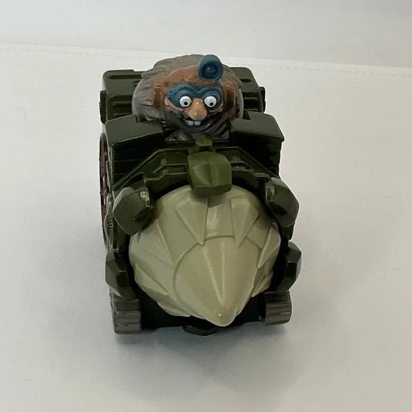 Disney Atlantis The Lost‎ Empire Mole Moliere Drill Tank McDonald's Toy 2001