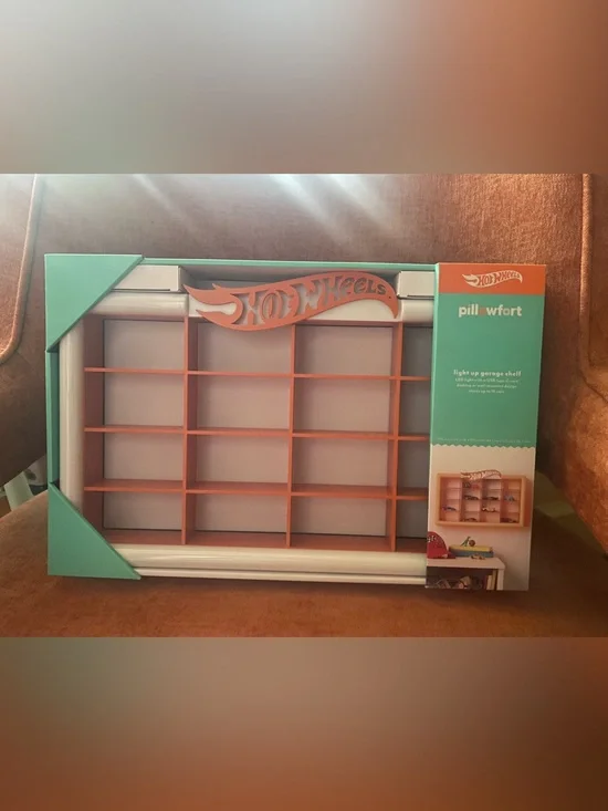 Pillowfort Lighted Hot Wheels Display