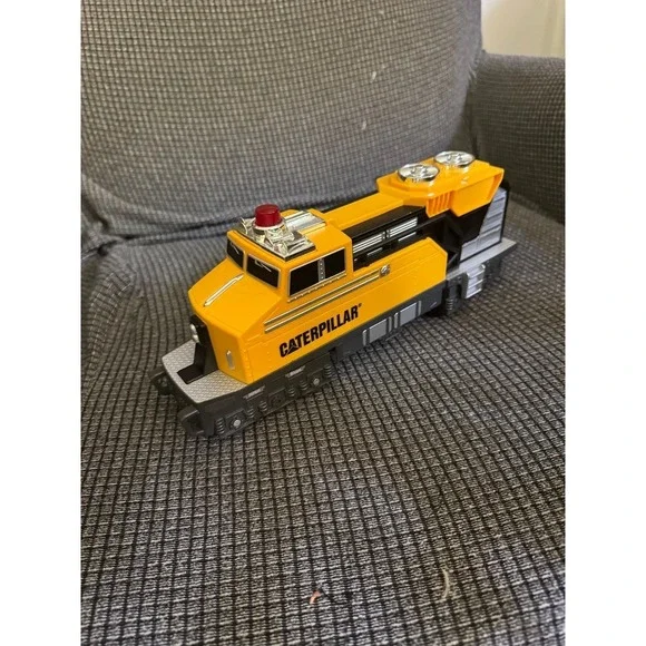 Caterpillar & John Deere Toy Construction Vehicle Lot Train Bulldozer Skid Steer