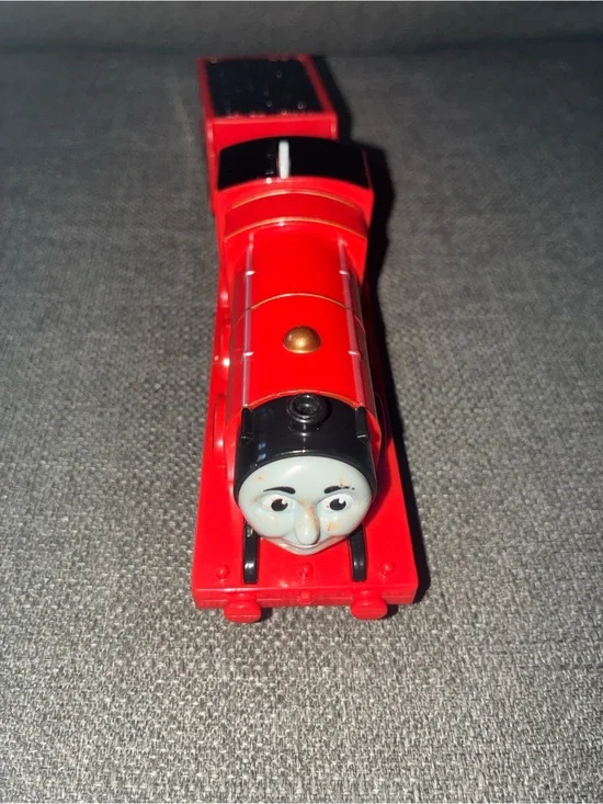 Thomas And Friends Mattel 2013 TrackMaster James Motorized Train Figure