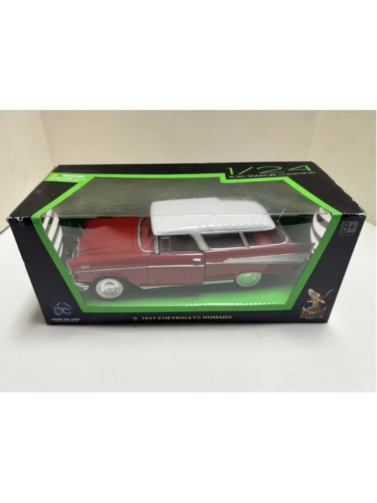 Road Signature 1957 Chevrolet Nomad Diecast Car Toy 1:24