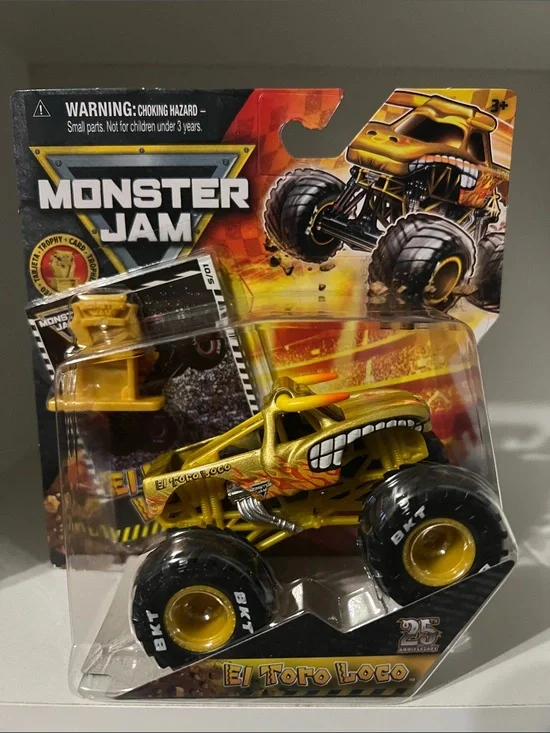 Monster Jam - Gold Trophy Card TRGX El Toro Loco 2026 Series 01 / 1:64 Scale