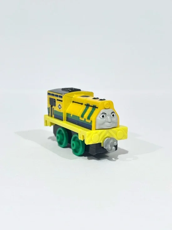 Thomas & Friends Adventures Diecast Racing Raul Train