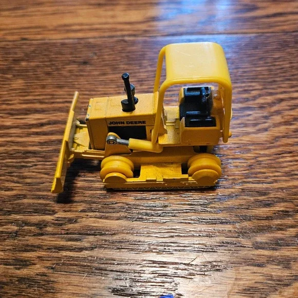 John Deere‎ Bulldozer Ertl Diecast Yellow Construction Toy Crawler 3.5 Inch