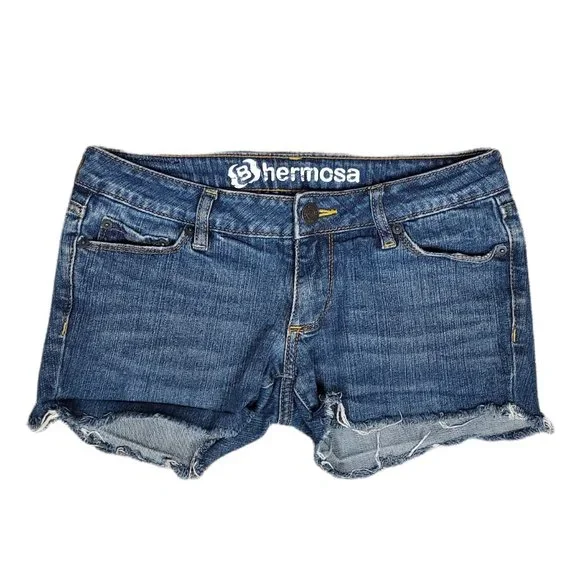 BULLHEAD B HERMOSA SUPER SKINNY DENIM FRAYED SHORT SHORTS (3 LONG)