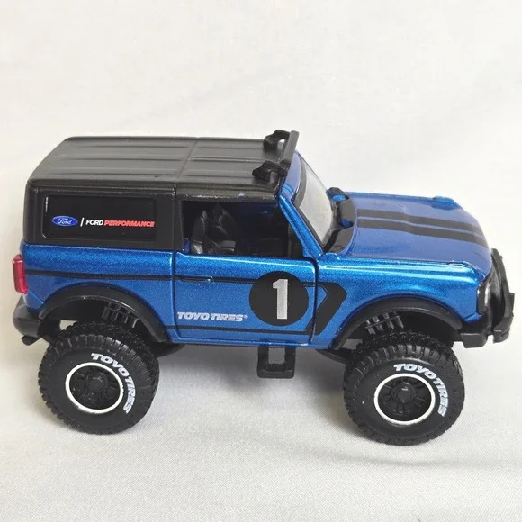 Maisto Off Road Truck Adventure‎ Force Ford Bronco Diecast Model 1/40 Scale Flaw