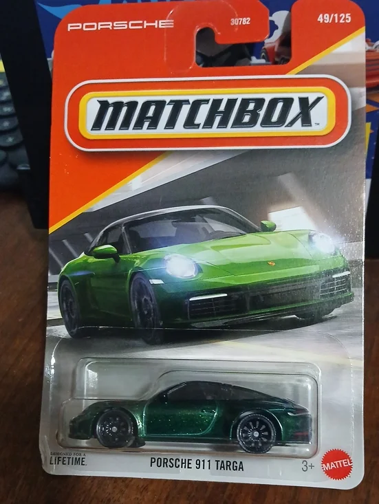 Matchbox Porsche 911 Targa Toy Car – Metallic Green