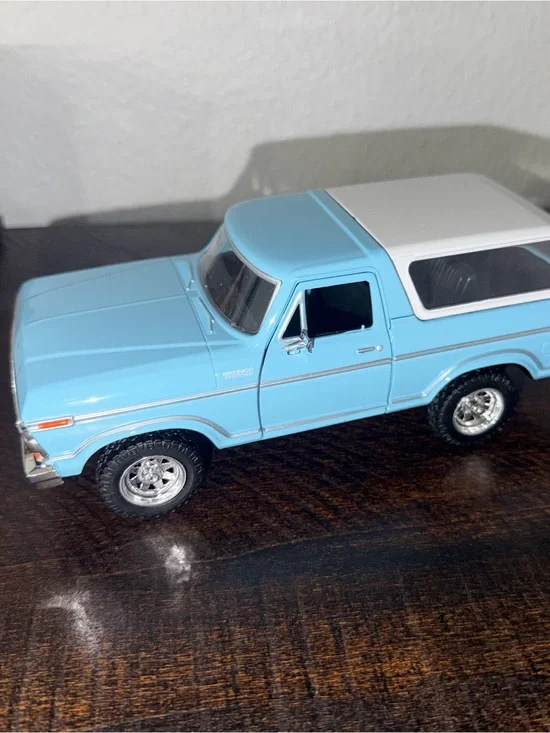 American Classics 1978 Ford Bronco Truck
