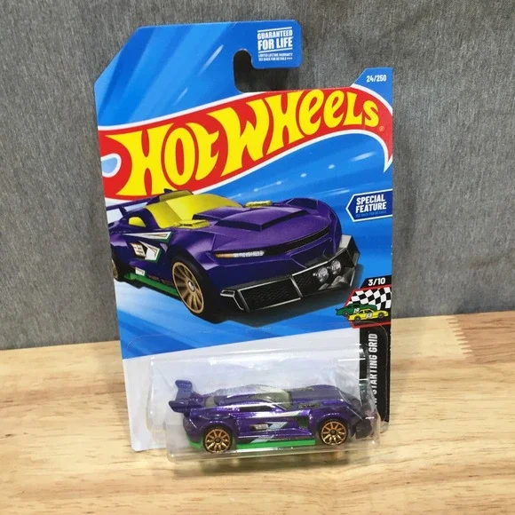 Hot Wheels Toy Car HW Starting Grid Track Ripper 24/250 1:64 Purple