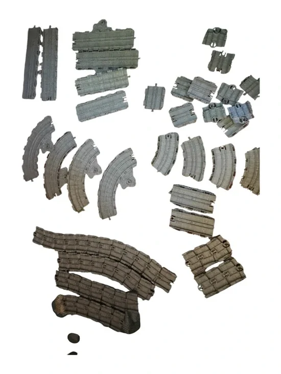 Thomas & Friends TrackMaster 2009 Mattel Track Lot, Pieces,
