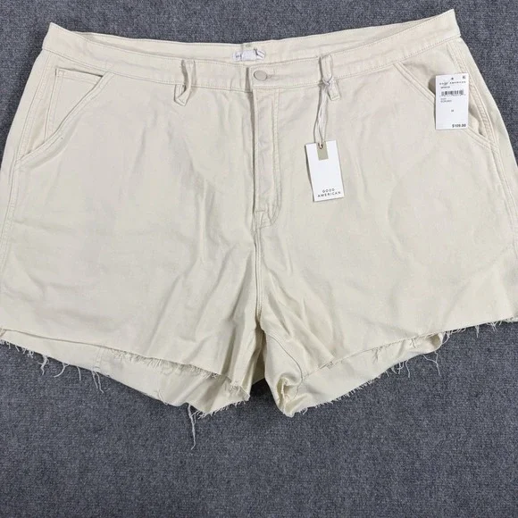 Good American Denim Long Shorts Womens 22 Ecru Carpenter NEW