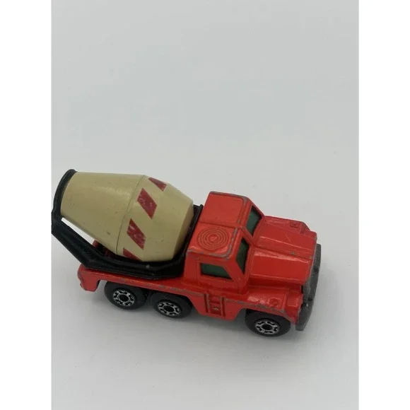 Matchbox Lesney Superfast SF19 Cement Truck- GRAY BARREL, red stripes, loose