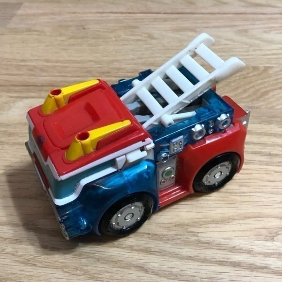 Transformers Playskool Heroes Firetruck Kids Toy Red Bots