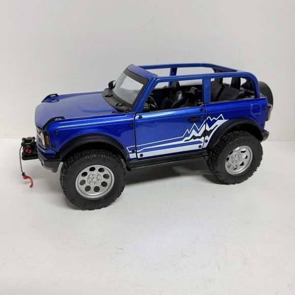 New Bright 2021‎ Ford Bronco Electric Blue With Winch