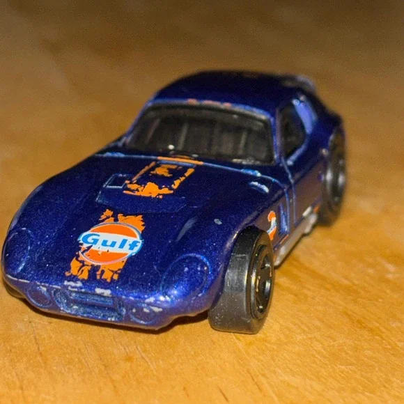 Hot Wheels Shelby‎ Cobra Daytona Coupe Gulf Oil Blue Metallic K6138 2006 Mattel