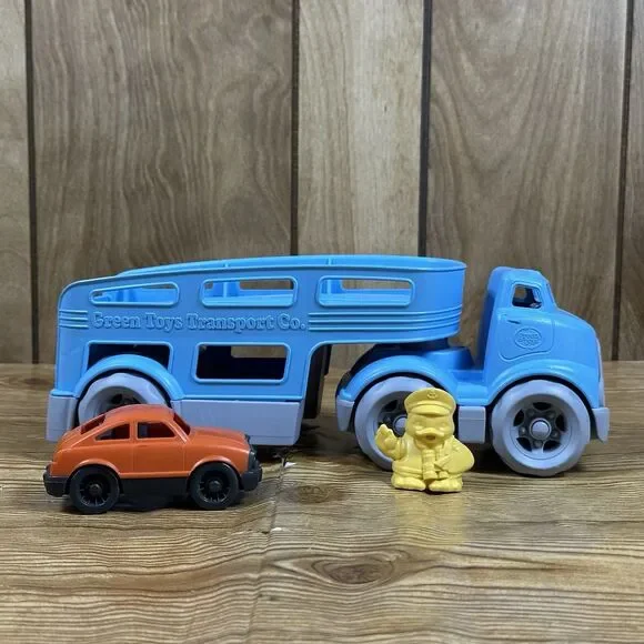 Green Toys Transport‎ Co Truck with Trailer 1 Car 1 Duck Green Toys Car Carrier