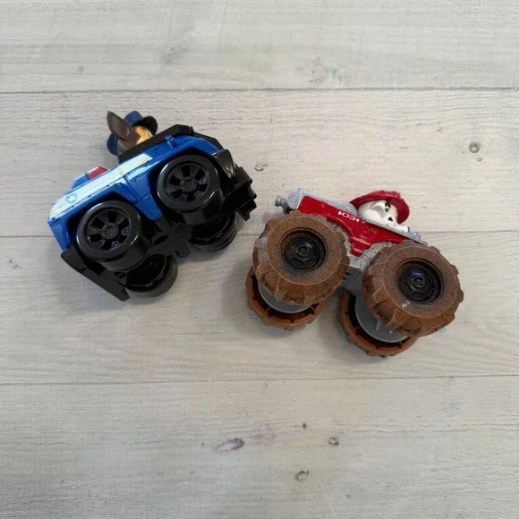 Paw patrol rescue racer chase and Marshall‎