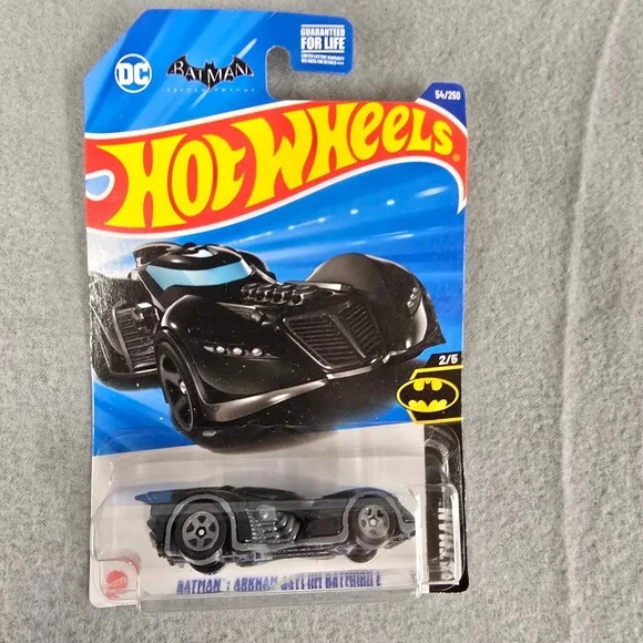 Hot Wheels Batman Arkham Asylum Batmobile Black 2024 54/250 2/5 Diecast Car‎