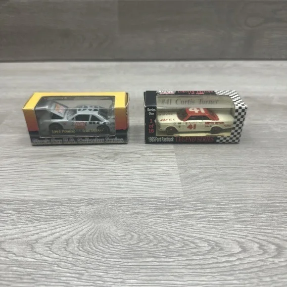 VTG‎ Curtis Turner #41 Limited Edition 1965 Ford Fastback 1993 Pontiac Stock Car