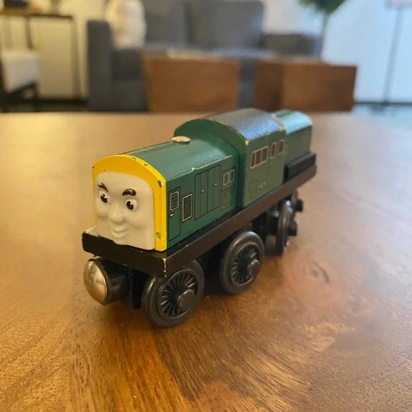 Thomas & Friends Wooden Railway Derek Green Diesel Engine Train 2001 Vintage Toy
