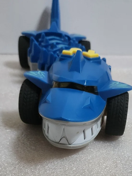 NIKOK Machine Lights And Sounds Shark Blue side winder 12 inch Tachan