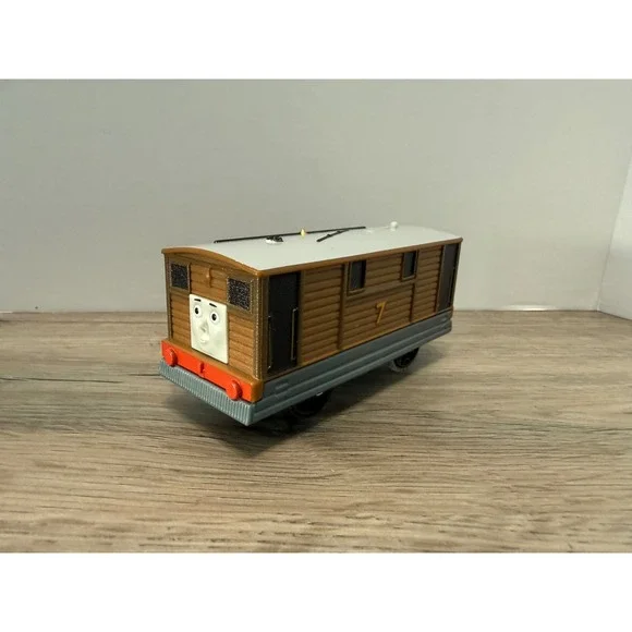 Thomas & Friends TrackMaster Toby Tram Engine Motorized Train 2013 Mattel No 7
