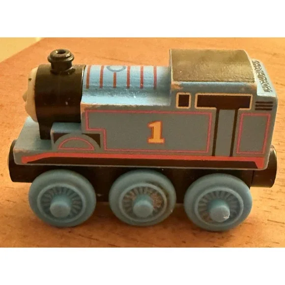 THOMAS THE TRAIN Magnetic‎ Wooden Train 