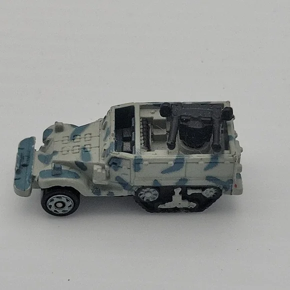 1989 MICRO MACHINES CAMO ARMORED JEEP MILITARY VEHICLE GALOOB VINTAGE