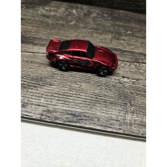 1989 HOT WHEELS PORSCHE 930 ZERO G‎ RED 1:64 DIECAST 2 3/4