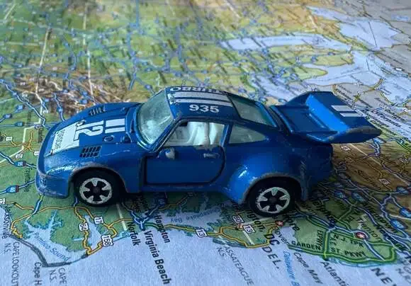 VINTAGE 1981 Kidco Porsche 935 Blue White Turbo Diecast Racing Car