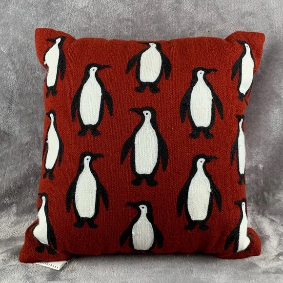 Pottery Barn Red Needlework Penguin Pattern Crewel Pillow 14 X 14 Imperfections‎