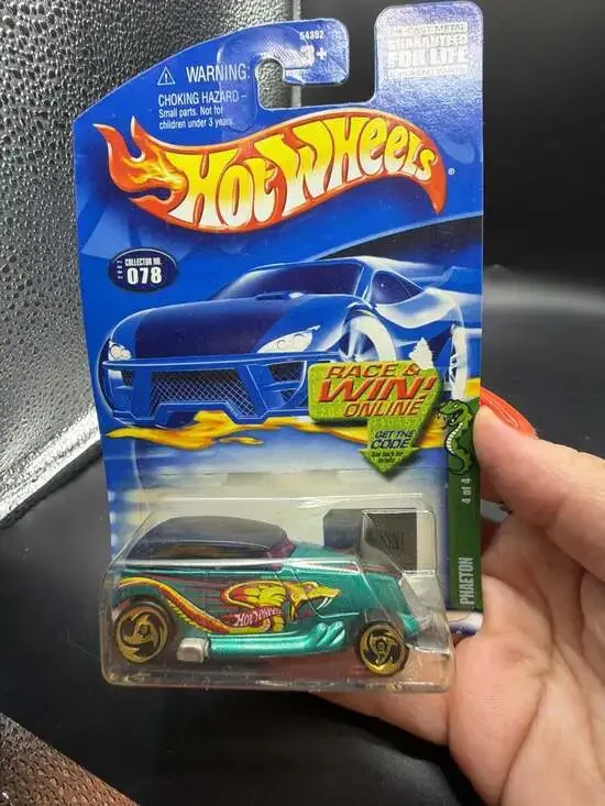 2002 Hot Wheels Cold Blooded Series 4/4 Phaeton Collector No. 078