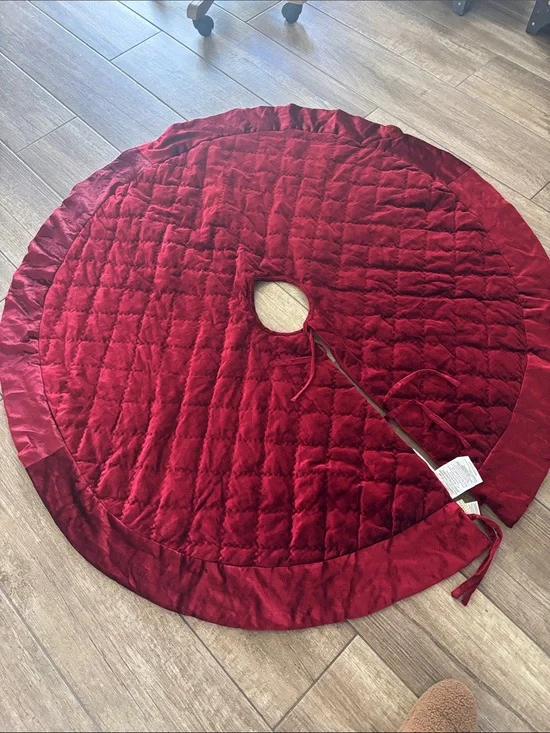 Pottery Barn Red Quilted Velvet Tree Skirt