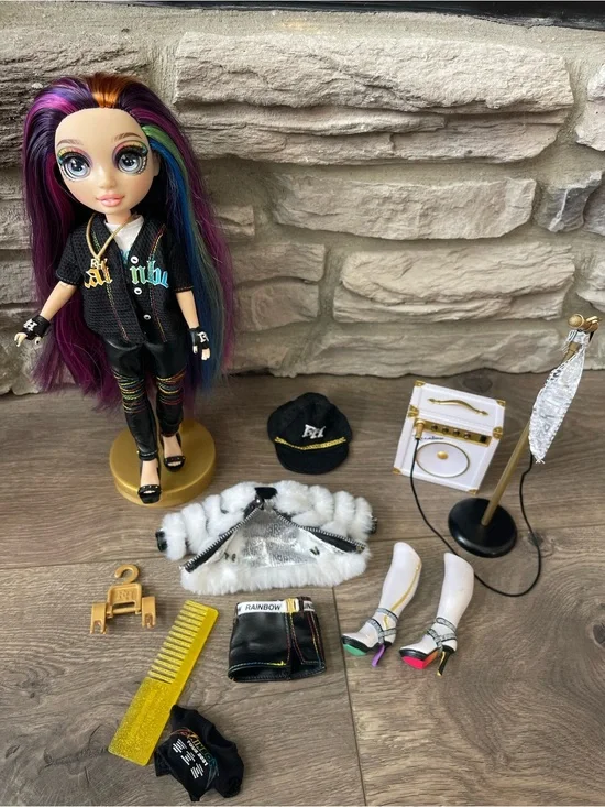 Rainbow High Rockstar Lyric Lucas Doll & Accessories